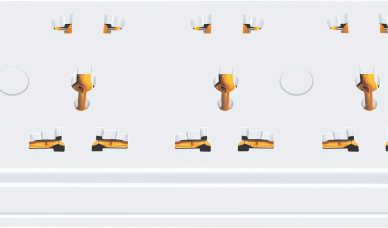 KM 8-Way Extension with LED (Multi-Outlet Lead)